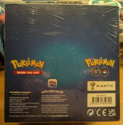 POKEMON GO PREMIER DECK HOLDER BOX DRAGONITE V STAR COLLECTION SEALED BRAND NEW - Image 2