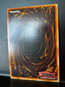 Yu-Gi-Oh! YuGiOh Konami Red-Eyes B. Dragon SDJ-001 Starter Deck: Joey Ultra Rare - Image 4