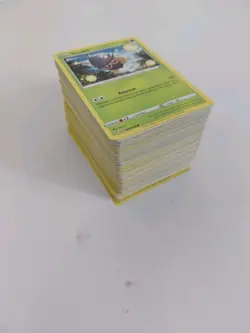 Pokemon Common + Uncommon Card Bundle Of 100+ Grass Types | Includes holos #234 - Image 1