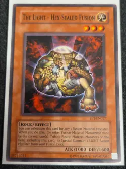 Yugioh! LP The Light - Hex-Sealed Fusion - FET-EN027 - Common - Unlimited Editio - Image 1