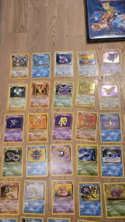 Pokemon TCG Fossil Set Complete Card 62/62 With Binder Folder, WOTC gengar - Image 2