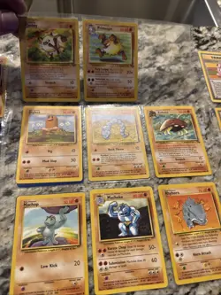 Dark Arbork Pokemon Vintage Holo And A Bundle Of Vintage Commons - Image 3