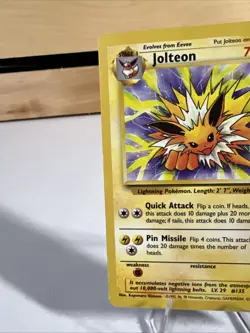 Jolteon 20/64 Jungle Pokemon - Image 4