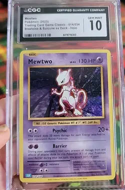 Mewtwo 014/034 Holo Classic Collection CLB 2023 Pokemon Card - Image 1