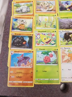 Battle Styles 2021 pokemon card bundle 24 different cards - Image 3