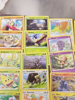 Battle Styles 2021 pokemon card bundle 24 different cards - Image 4