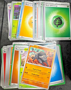 520+ POKEMON CARD ETB STORAGE BOX - MODERN SETS BULK CARDS - MINT/NEAR MINT - Image 1