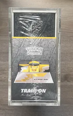 Pokemon TCG 25th Anniversary Celebrations Ultra Premium Collection Box Sealed - Image 5