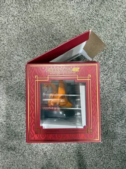 Charizard EX Super Premium Collection Box Card Display Pokemon FIGURE ONLY - Image 2