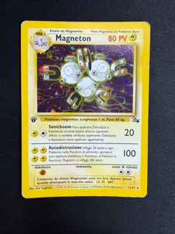 Pokemon Magneton 11/62 Fossil Rara Holo Prima Edizione Wizards ITA Carte Vintage - Image 1