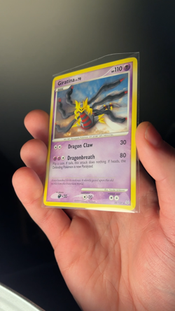 Pokemon TCG Giratina LV.70 Non-Holo Rare Platinum 28/127 - Image 2