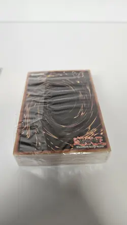 Yu-Gi-Oh Starter Deck Pegasus SDP Lot: Rulebook + Field Card Zone + Wrapped Deck - Image 2