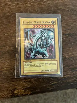 Blue Eyes White Dragon SKE-001 1st Edition NM - Image 1