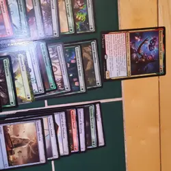 Magic The Gathering Commander Deck Roxanne Starfall Savant Cait Green Red - Image 1