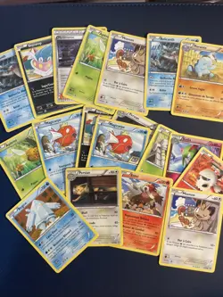 Lot de 19 cartes Pokemon FR - Block XY Origine Antique FR (lot B01) - Image 1