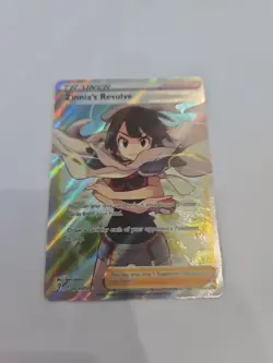 Zinnia’s Resolve 203/203 Ultra Rare Full Art Evolving Skies Pokemon Near Mint NM - Image 1