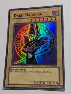 Yu-Gi-Oh! TCG Dark Magician Retro Pack RP01-EN003 Unlimited Edition Super Rare - Image 1