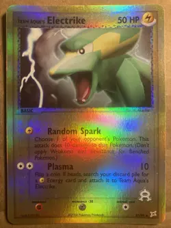 Team Aqua’s Electrike Pokemon Card Team Magma Vs Aqua 27/95 Holo MP - Image 1