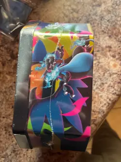 Pokemon - TCG - Mega Charizard X ex Tin - Image 2