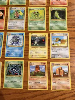 Pokemon Evolutions Lot Charmander Vulpix Poliwag Farfetch'd Electabuzz 30 Cards - Image 4