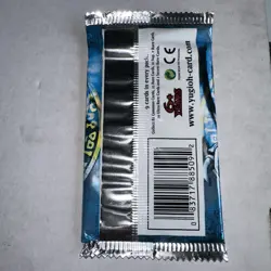 YuGiOh - Legend of Blue Eyes White Dragon Booster Pack - Sealed (2014 Reprint) - Image 3