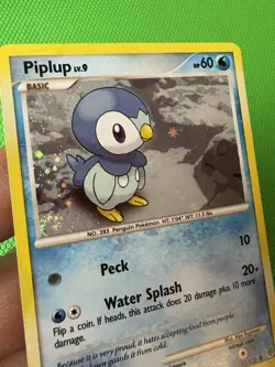 Pokemon Piplup Holo 93/130 DIAMOND AND PEARL PROMO SWIRL - Image 3