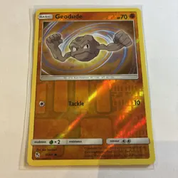 Geodude 33/68 Hidden Fates Reverse Holo Pokemon TCG NM - Image 1