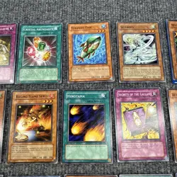 Vintage Yu-Gi-Oh Yugioh Assorted with some 1st Editions - 39 Card Lot - Image 4