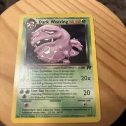 Dark Weezing 31/82 MP Team Rocket WOTC Pokemon - Image 1