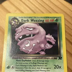 Dark Weezing 31/82 MP Team Rocket WOTC Pokemon - Image 2