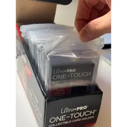 Ultra Pro One Touch 35 point Magnetic Card Holder 25 count box - Image 2