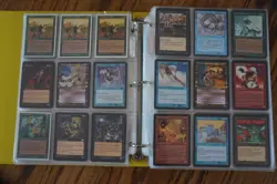 Binder of Vintage MTG Cards! More Than 1000 Magic The Gathering Cards! - Image 2