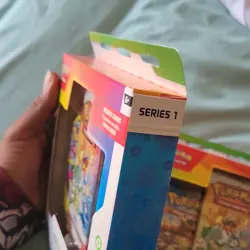 Pokemon TCG First Partner Illustration Collection Series 1 Promo Box Charmander - Image 3