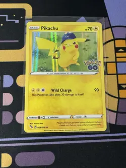 Pokemon TCG Pikachu Pokemon GO 028/078 Holo Holo Rare - Image 1
