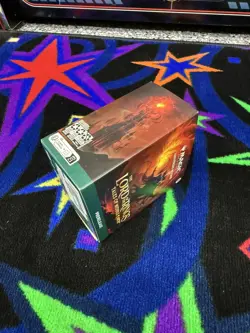 Magic: The Gathering Lord of the Rings Tales of Middle-Earth Prerelease Kit - Image 2