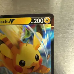PIKACHU V 2023 POKEMON SWORD & SHIELD BLACK STAR PROMO HOLO #SWSH285 Q1652 - Image 3