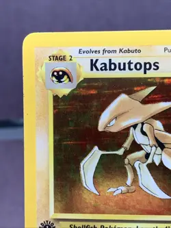 Pokemon TCG 1st Edition Kabutops Fossil Set 9/62 Holo Rare WOTC VTG 1999 - Image 2