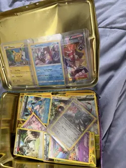 Pokemon Lunch box Lot 112 cards OLD HOLO/REVERSE HOLO/ FULL ART - Image 3