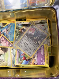 Pokemon Lunch box Lot 112 cards OLD HOLO/REVERSE HOLO/ FULL ART - Image 5