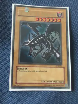 Yugioh Red-Eyes Black Dragon SDJ-001 Ultra Rare MP - Image 1