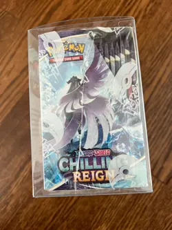 Pokemon TCG Sword & Shield - Chilling Reign Booster Display Box 820650818462 - Image 5