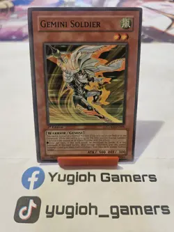 Yu-Gi-Oh Gemini Soldier SDWS 1st Edition Common Light Played - Image 1