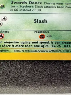 Pokemon TCG Scyther Base Set 2 Holo Rare 17/130 Excellent Condition - Image 3