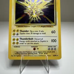 Zapdos 16/102 Base Set Holographic Rare Pokemon MP - Image 5