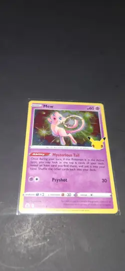 Pokemon Mew TCG Card Celebrations 011/025 Holo Rare 2021 25th Anniversary - Image 3