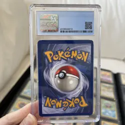 Pokemon TCG Venusaur Base Set 15/102 Holo Unlimited Holo Rare CGC 8 - Image 2