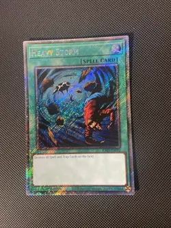 Heavy Storm - RA03-EN092 - Platinum Secret Rare - 1st Edition - Yugioh - Image 1