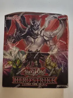 YUGIOH TCG! Structure Deck: HERO Strike Box of 8 Decks Unlimited Display - Image 1