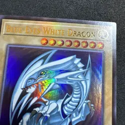 YUGIOH! Blue-Eyes White Dragon (Version 2) LCKC-EN001 Unlimited NM Holo Bleed - Image 3