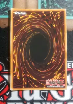 BLUE-EYES SHINING DRAGON SECRET RARE LCKC-EN008 YUGIOH! NM - Image 3